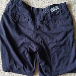 Billabong skater shorts